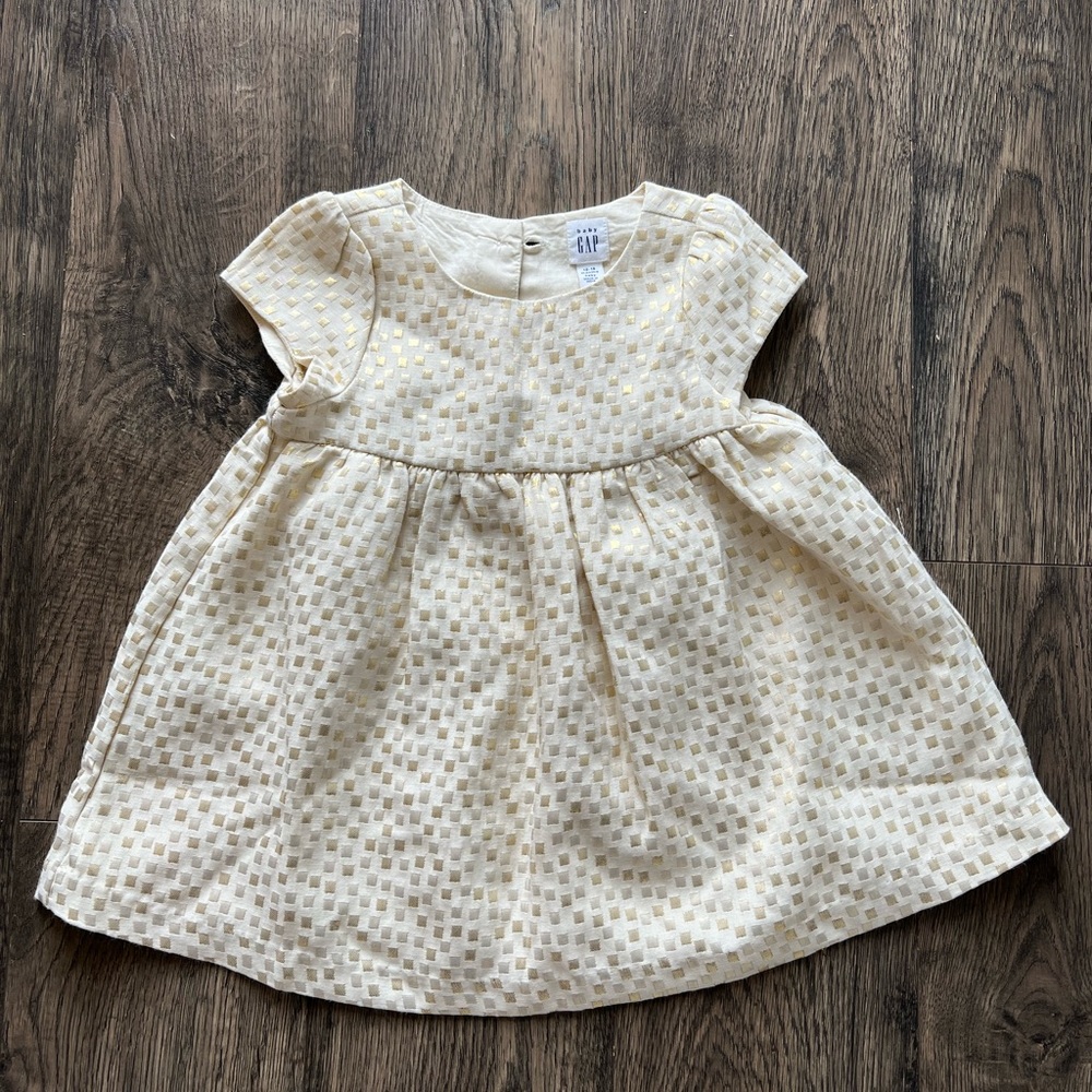 ⭐️ Gap Gold Holiday Dress ⭐️ 12-18 Months